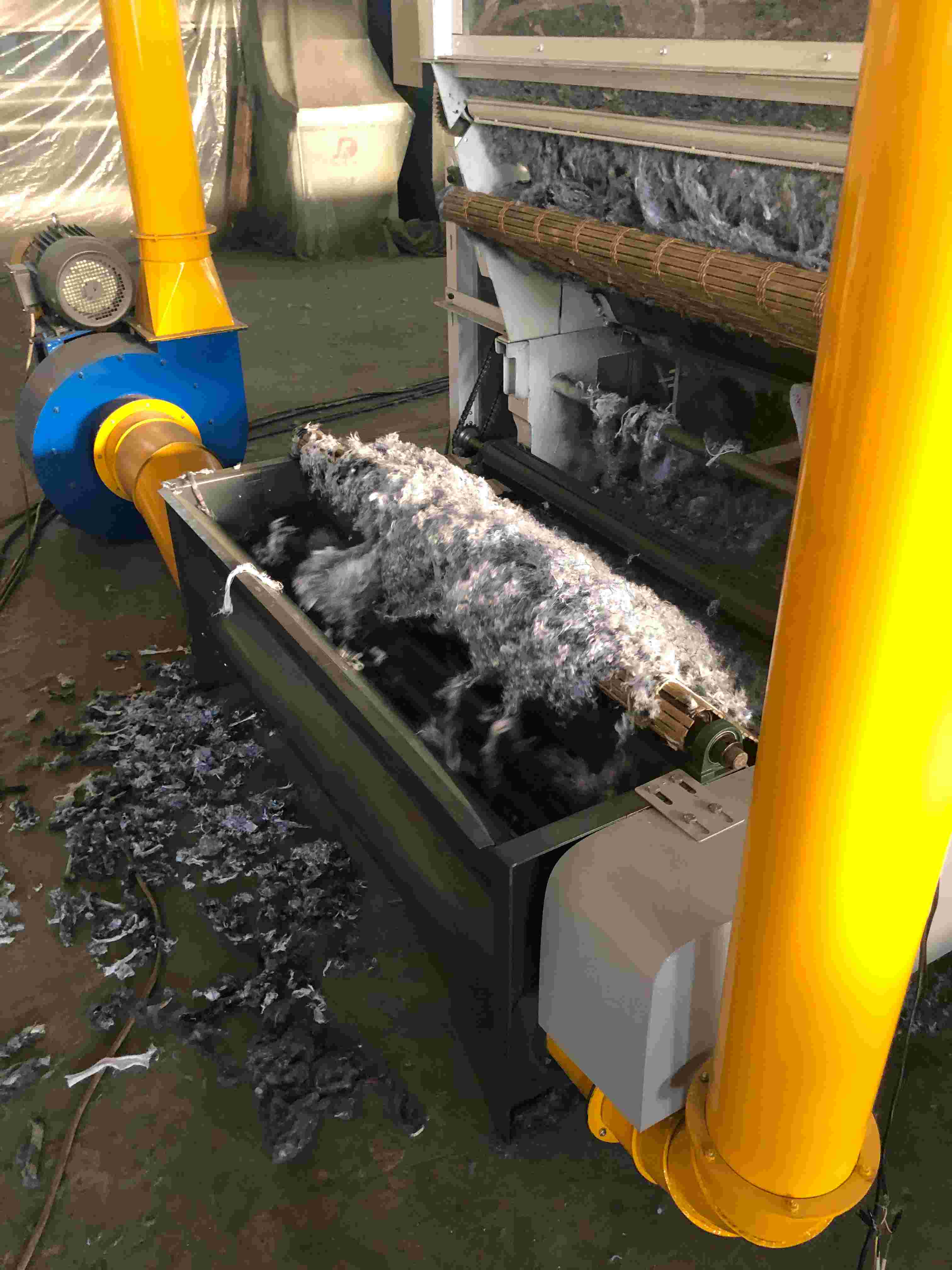 Textile Recycling Machine HSN212 (4)