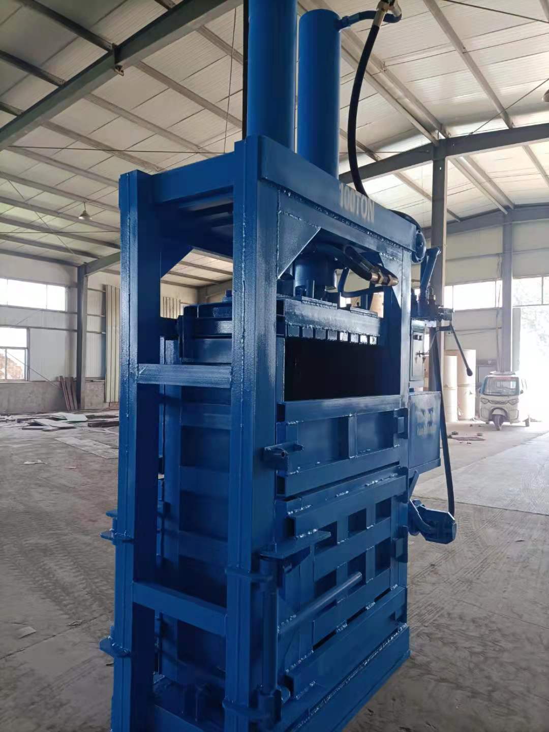 Vertical Fiber Baling Press Machine