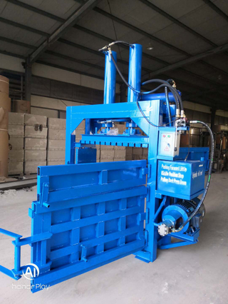 Clothes Baler